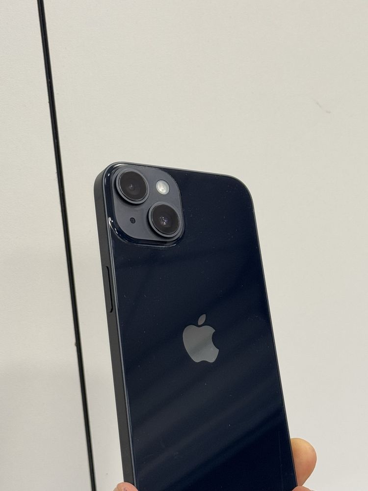 Продавам iPhone 14 ГАРАНЦИЯ 100% батерия