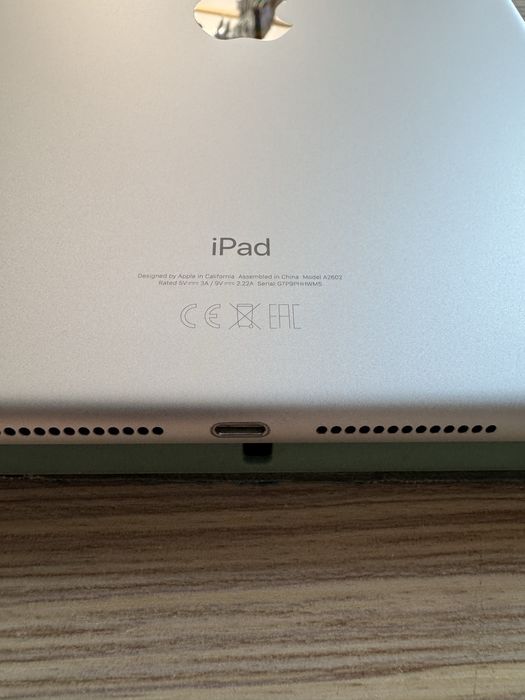 Apple iPad 9 din 2021* model A2602  * memorie 256GB * stare impecabila