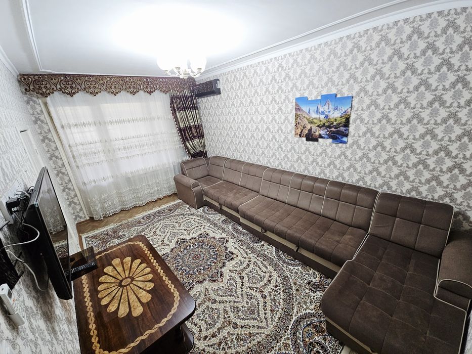 Квартира 8квартал Юнусабад 2/2/4