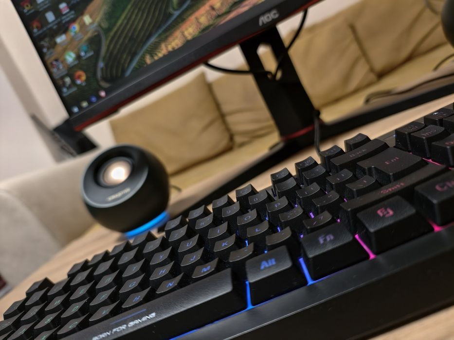 Гейминг конфигурация, i7, RTX 2080 super компютър, Монитор и периферия