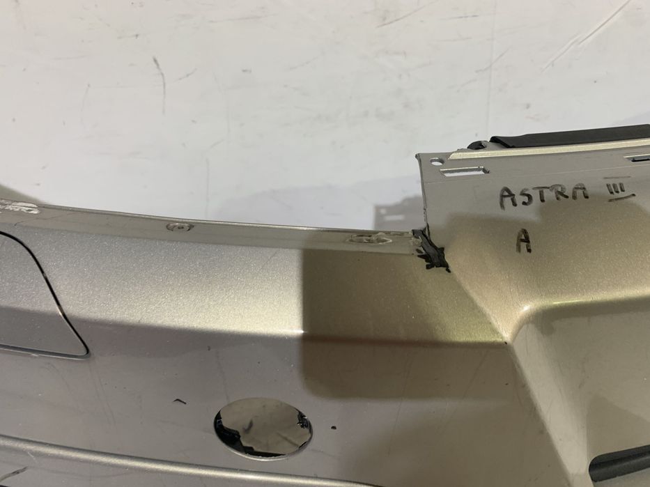 Bara fata  Opel Astra H, 2004, 2005, 2006, 2007,  cod origine OE 375768702.