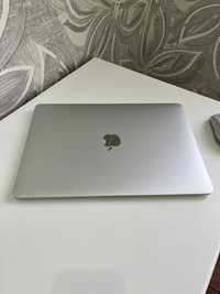 MacBook Air 13 M1/8/512 Silver
