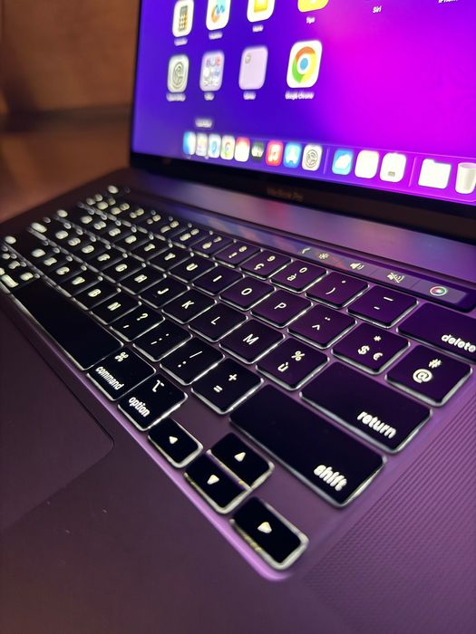 MacBook Pro 16 2019