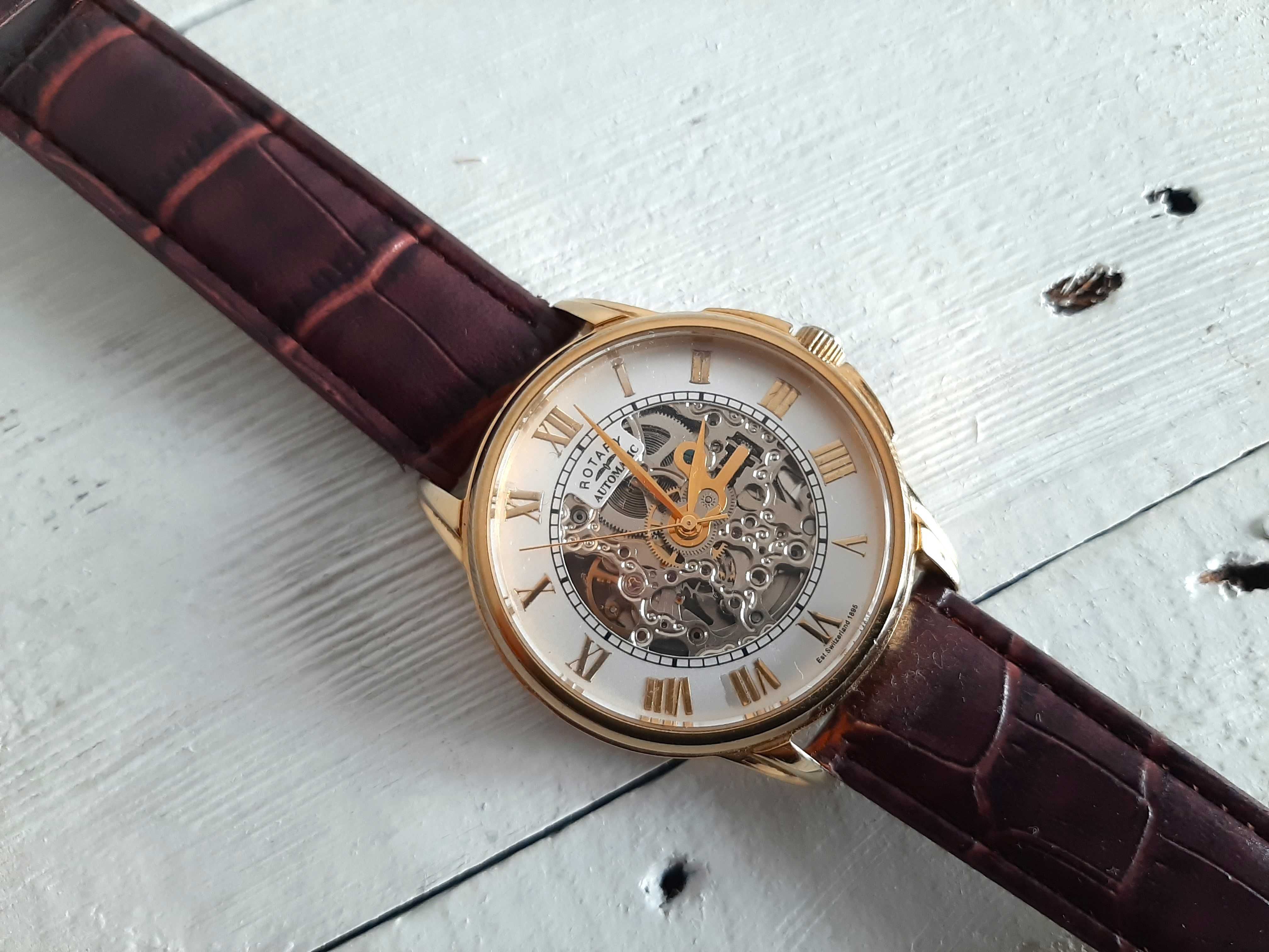 ръчен часовник Rotary Skeleton (GS03862/01)