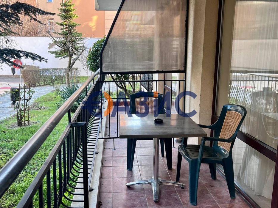 Продава се Двустаен апартамент в к.к. Слънчев бряг - 75 кв.м за 920 €/кв.м - Снимка #2