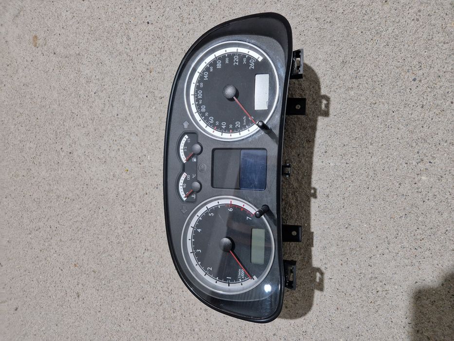 Vand ceasuri de bord golf 4