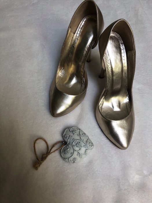 Lot pantofi firma, marimea 38 (4 perechi)