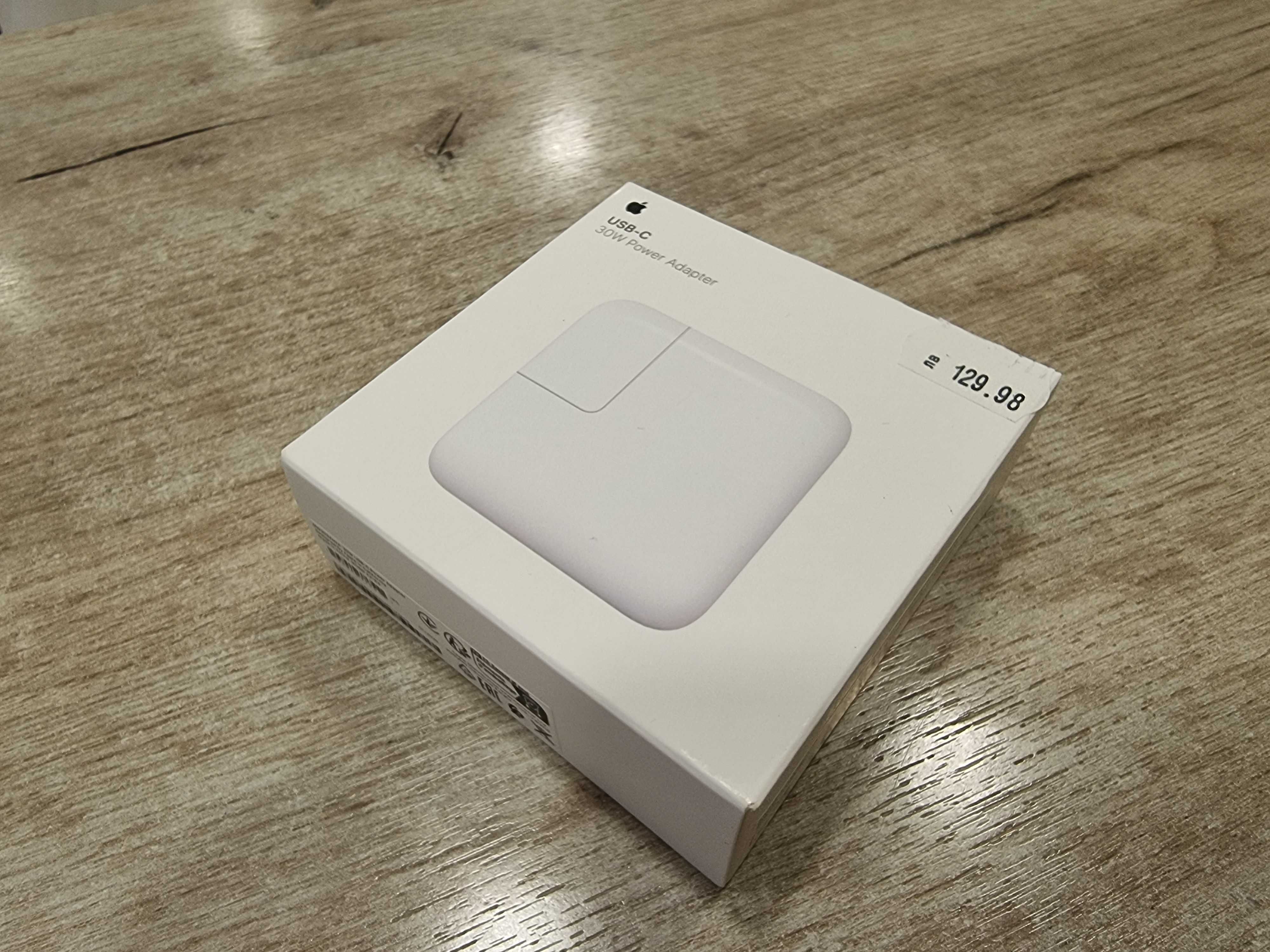 Apple Зарядно Apple USB-C -НОВО