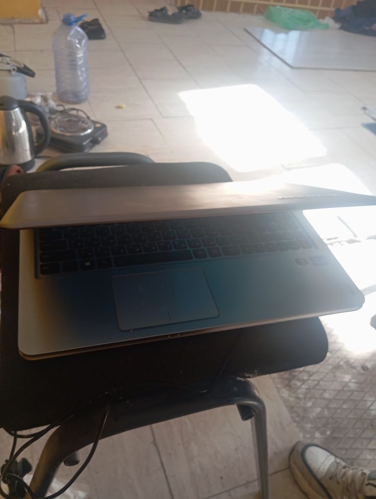 Noutbuk Lenovo ideapad