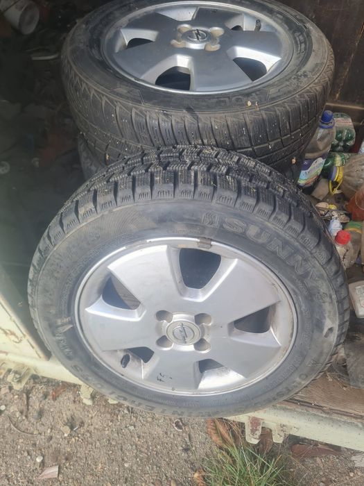 Set Jante aliaj cu cauciucuri de iarna pe 15 Opel astra