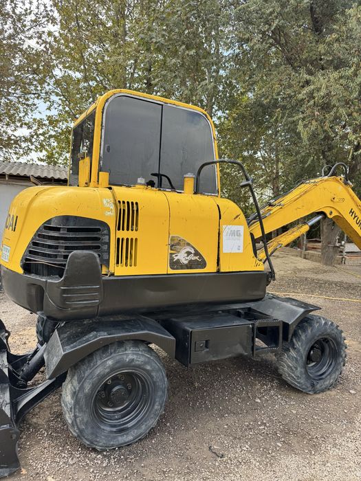 Ekskovator Hyundai 555