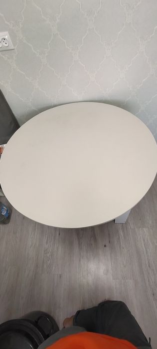 Продаю кухонный стол за 50000 тг