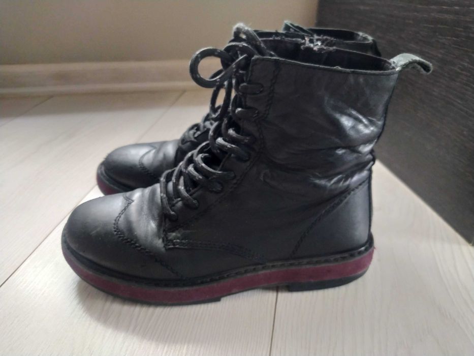 Боти Zara естествена кожа 31 и 32номер