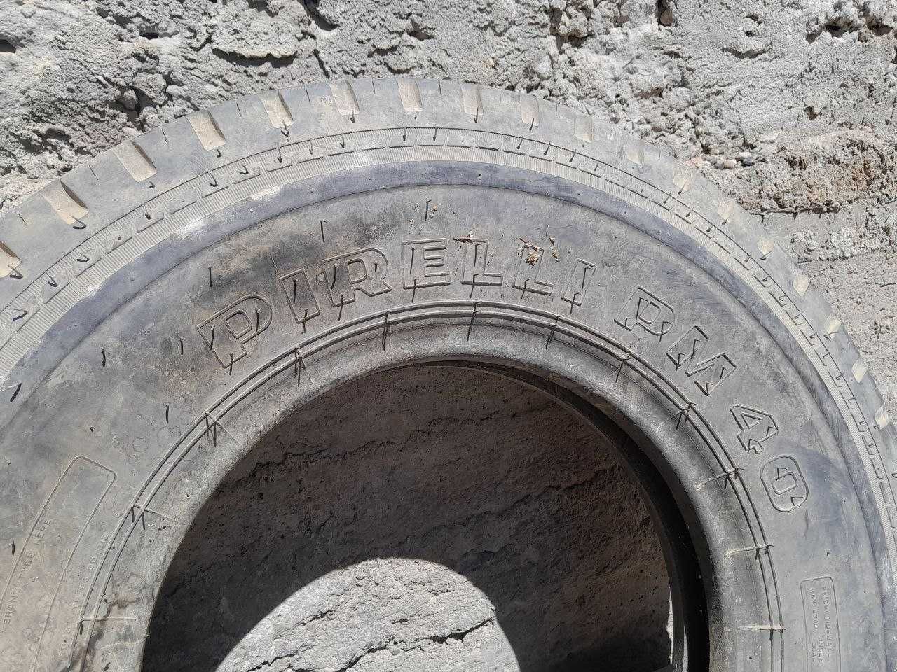 Продаю покрышки новая и б/у R16С