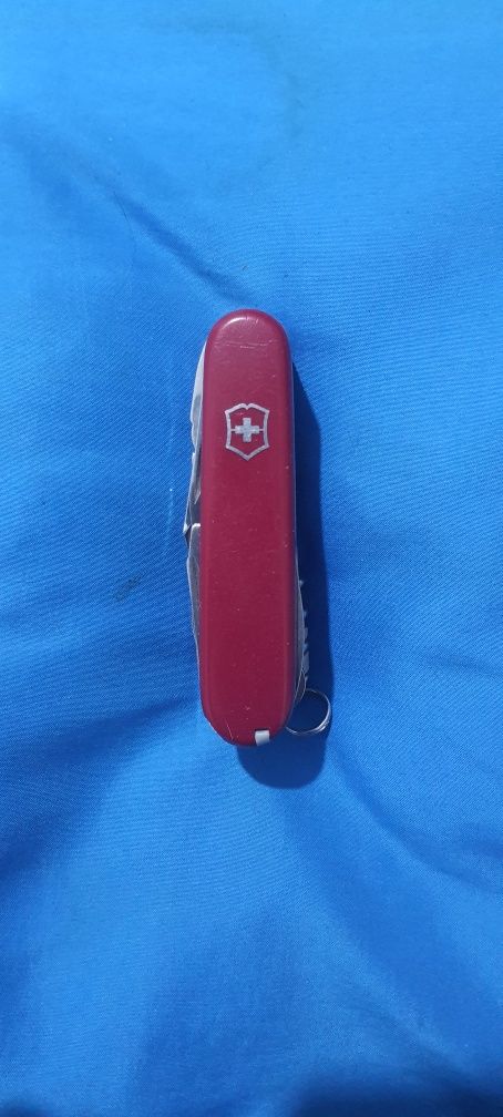 Victorinox Swiss Champ