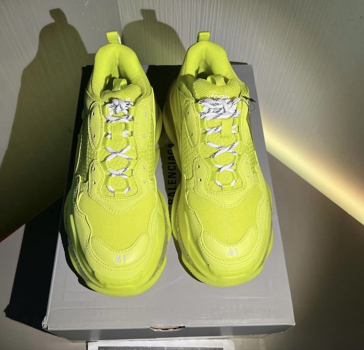 Adidasi balenciaga triple s