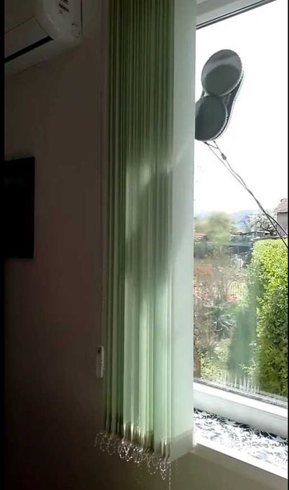 Почистване на прозорци