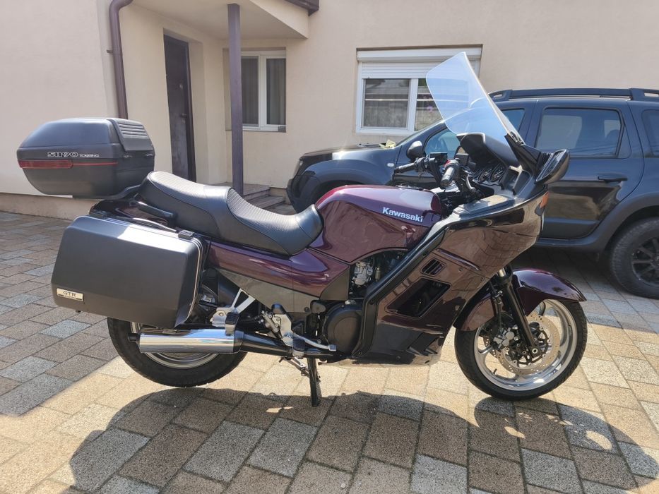Kawasaki GTR1000