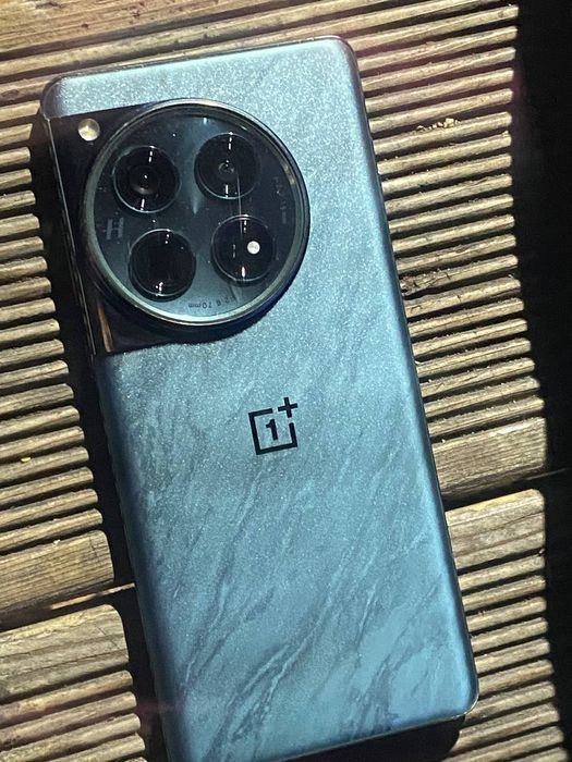 Oneplus 12 12+12/256