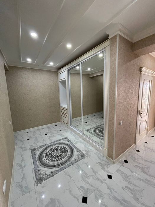 3 хоналик новостройка Малика бозор енида