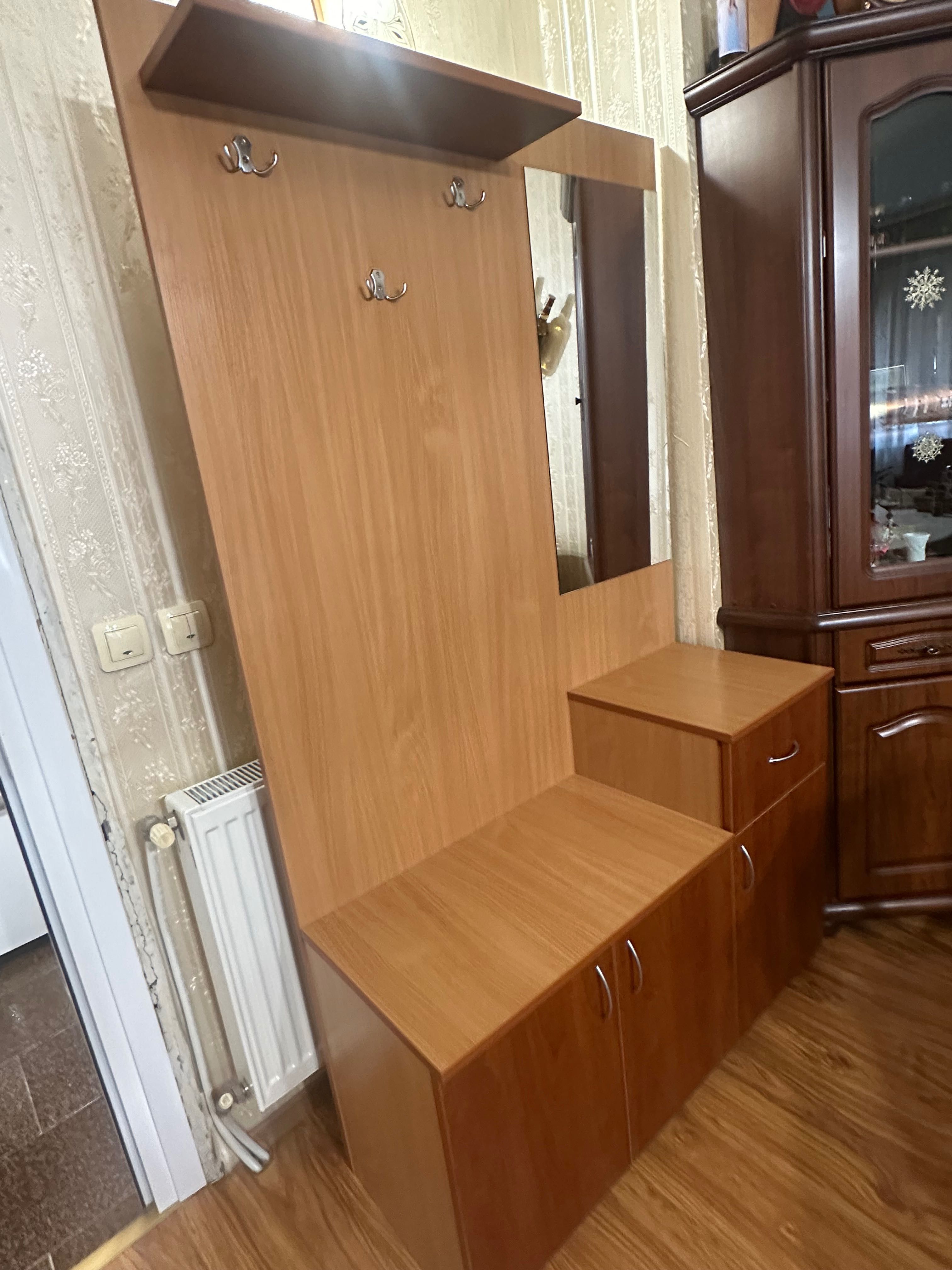 Мебел за коридор портманто