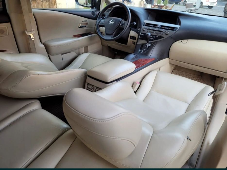 Lexus hybrid RX450H