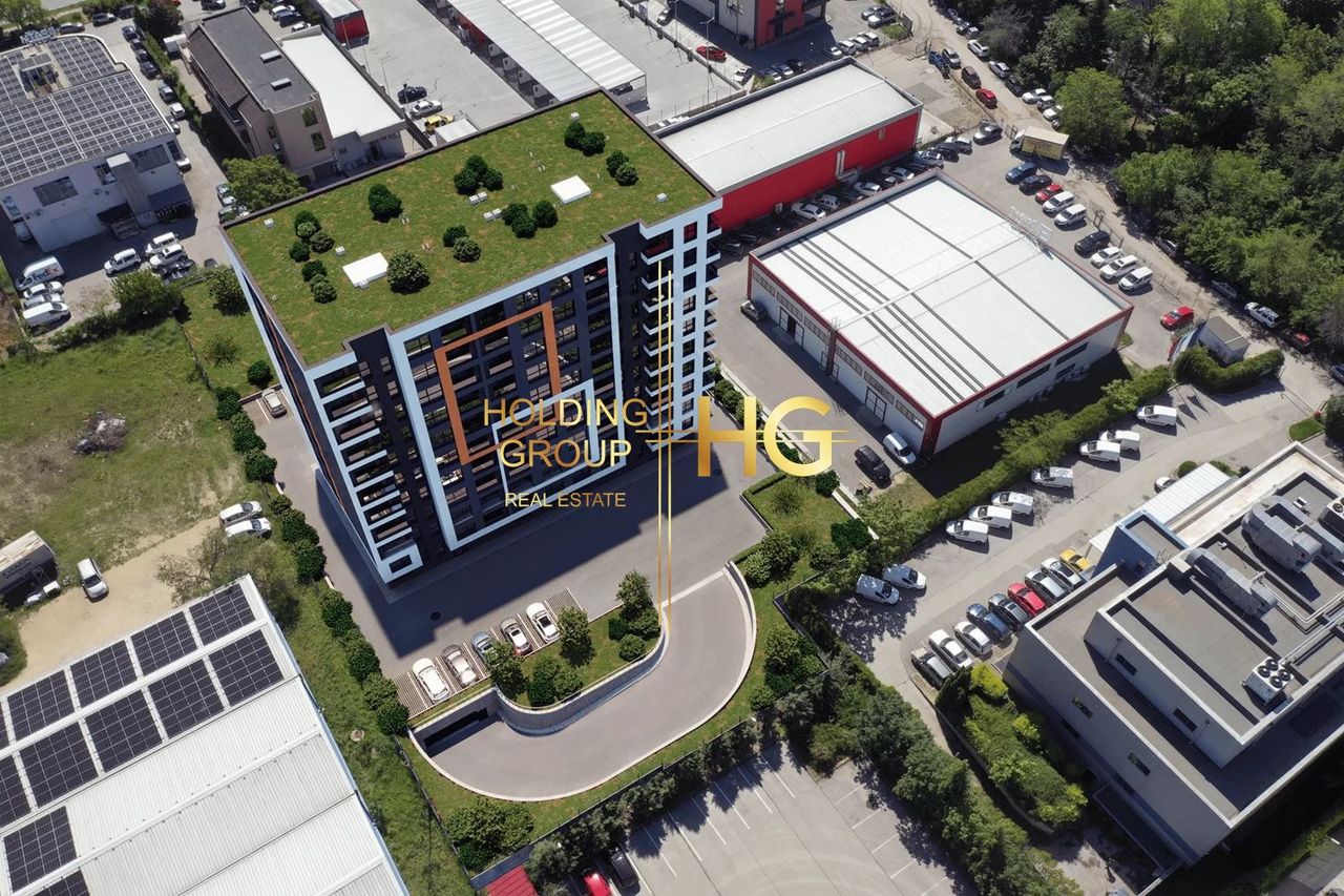 Продава се Тристаен апартамент в Варна, Младост 1 - 113 кв.м за 1195 €/кв.м - Снимка #1