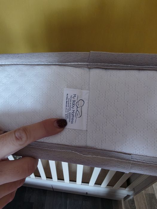 Детски креват с матрак