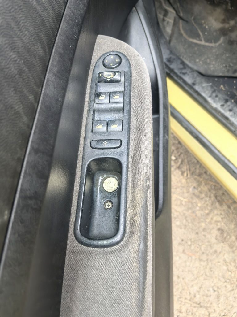 Peugeot 307 2.0hdi 90к.с./пежо 307