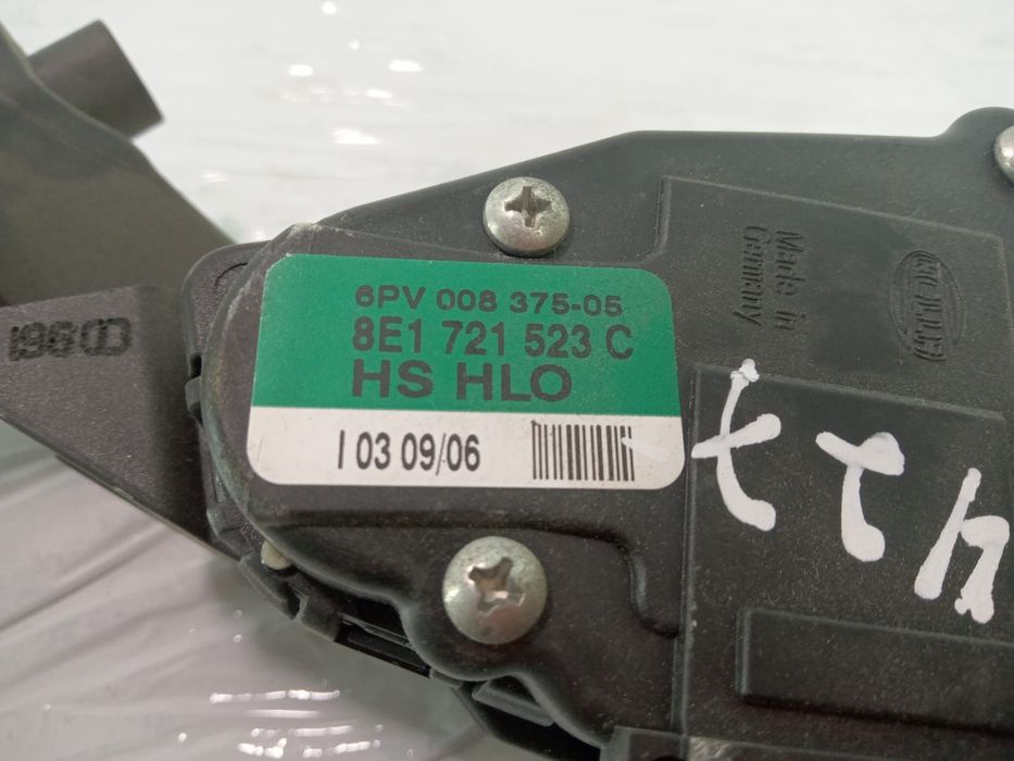 Pedala de acceleratie 8e1721523c Audi A4 B7  [din 2004 pana  2008]