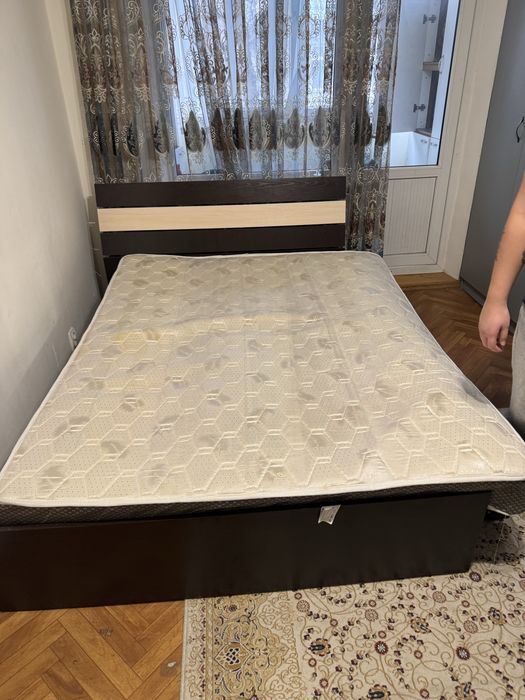 Продам матрац бушный