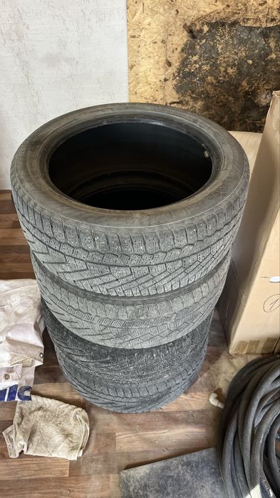 Продается Покрышка R18