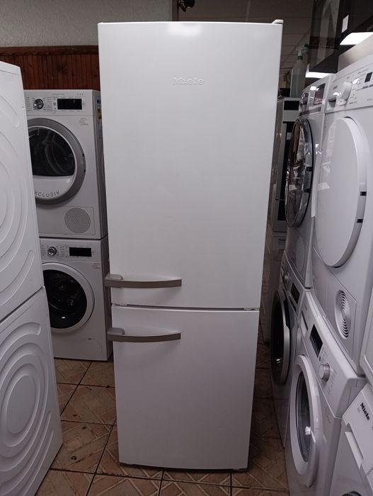 Комбиниран хладилник с фризер Миеле Miele 2 години гаранция!