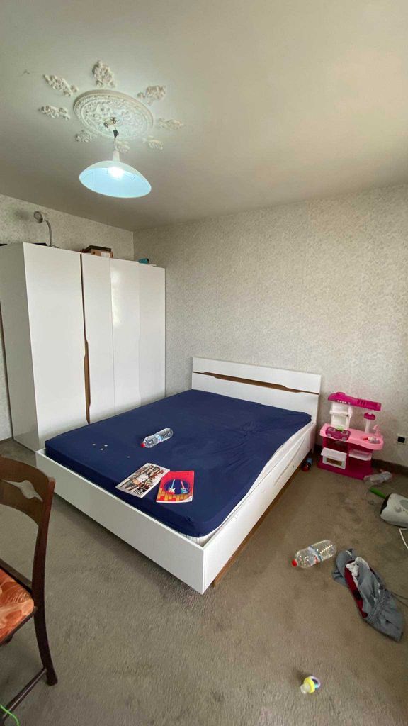 Продава се Четиристаен апартамент в Търговище, Център - 114 кв.м за 984 €/кв.м - Снимка #3