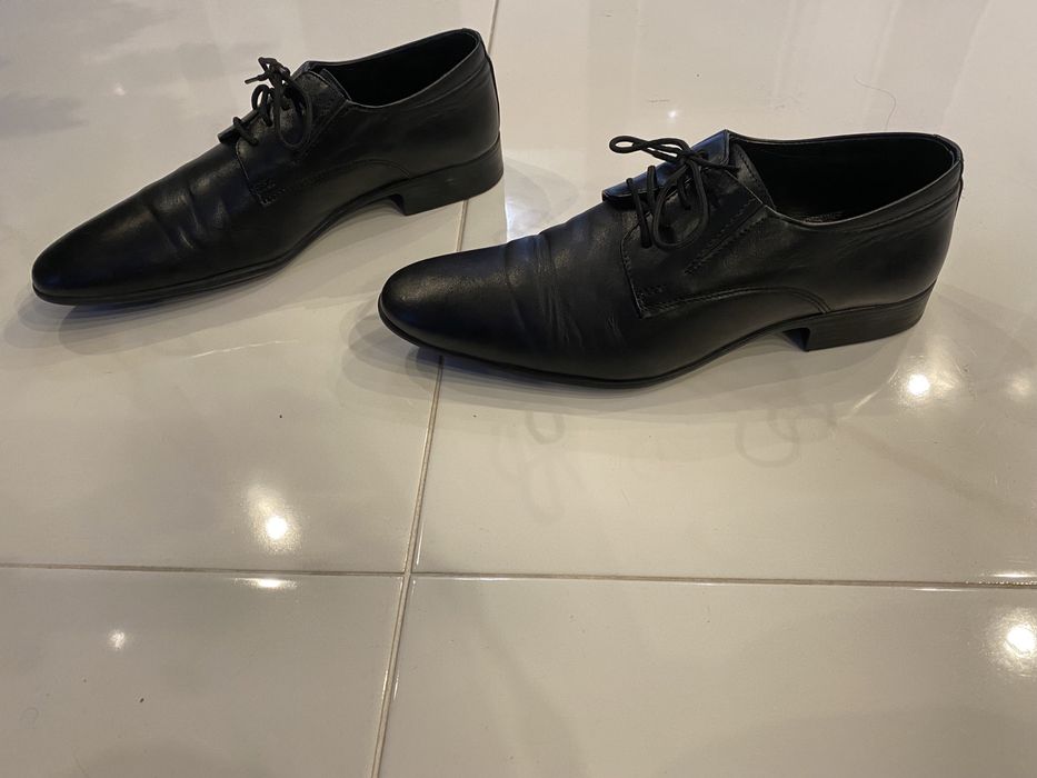 Официални обувки Tendenz 39 номер