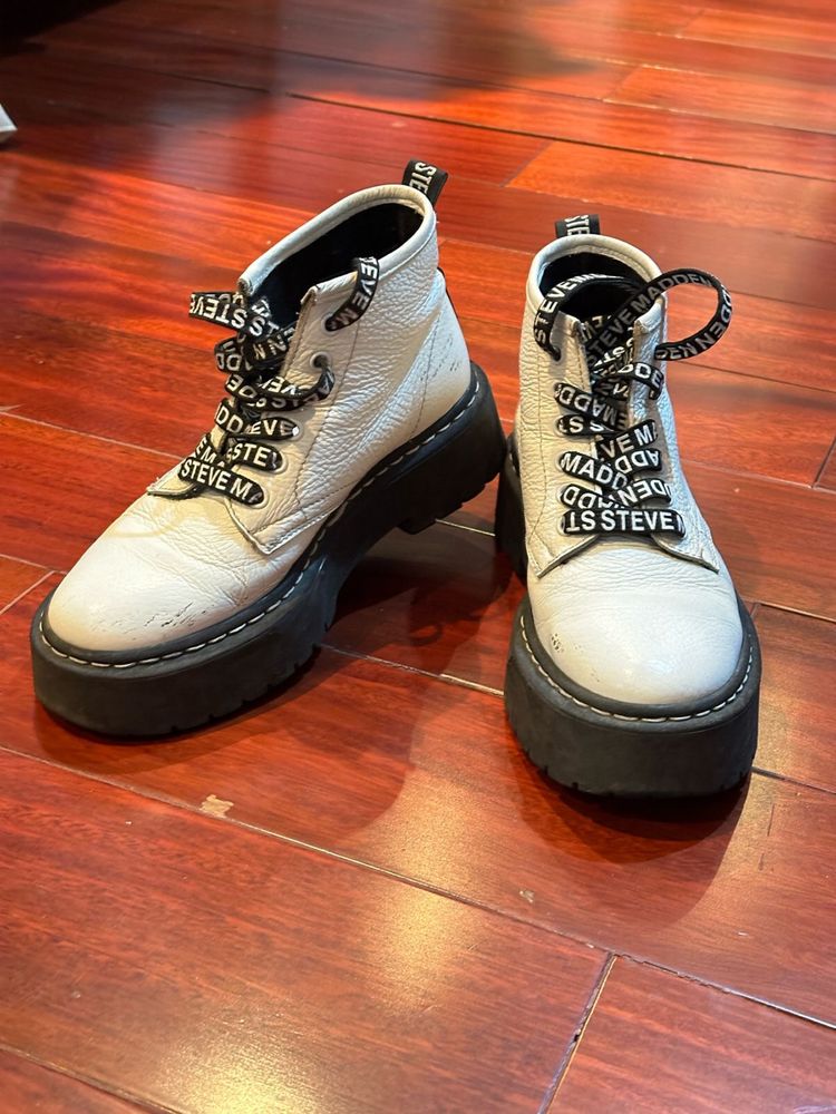 Продам демисезонную обувь от Steve Madden