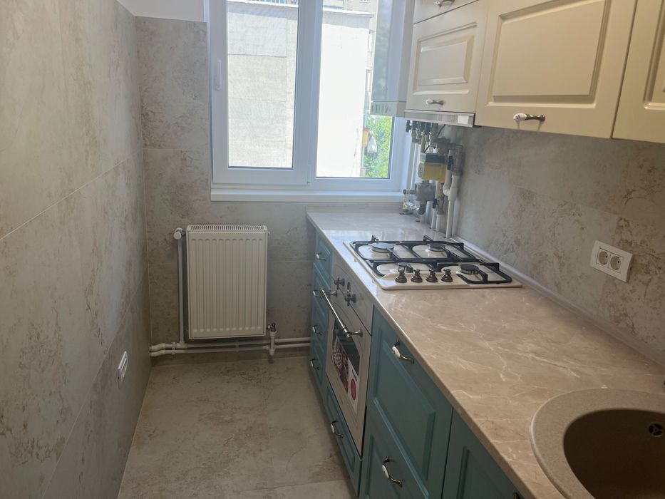 Apartament 3 camere de inchiriat Tomis Nord