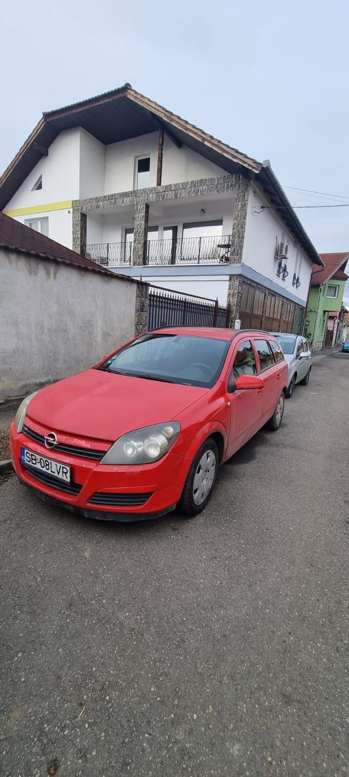 BINE INTRETINUTA! Opel Astra H 2005 1.7 CDTI