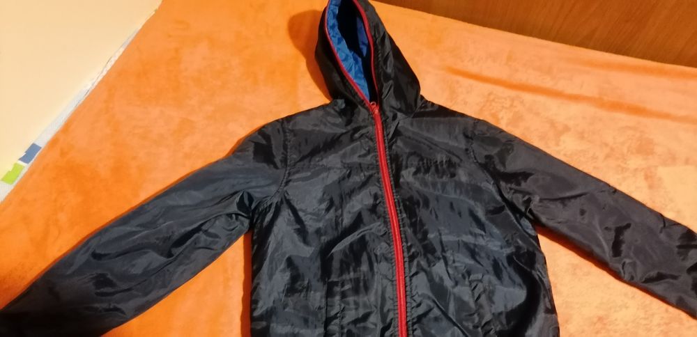 set geacă terranova si 2 bluze marime 10 ani, 65 lei