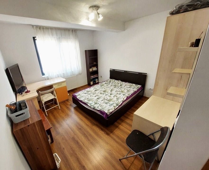 Vând apartament 3 camere, 78 mp, Constanța, Tomis Plus