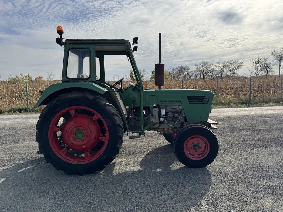 Deutz 5006  50 cp vopsea originala stare impecabils de functionare