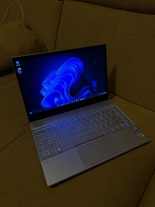 Лаптоп HP Envy 13,3 Touchscreen