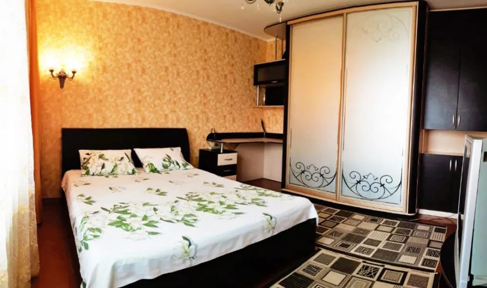 Сарыарка 11-Кенесары, 2часа 2000