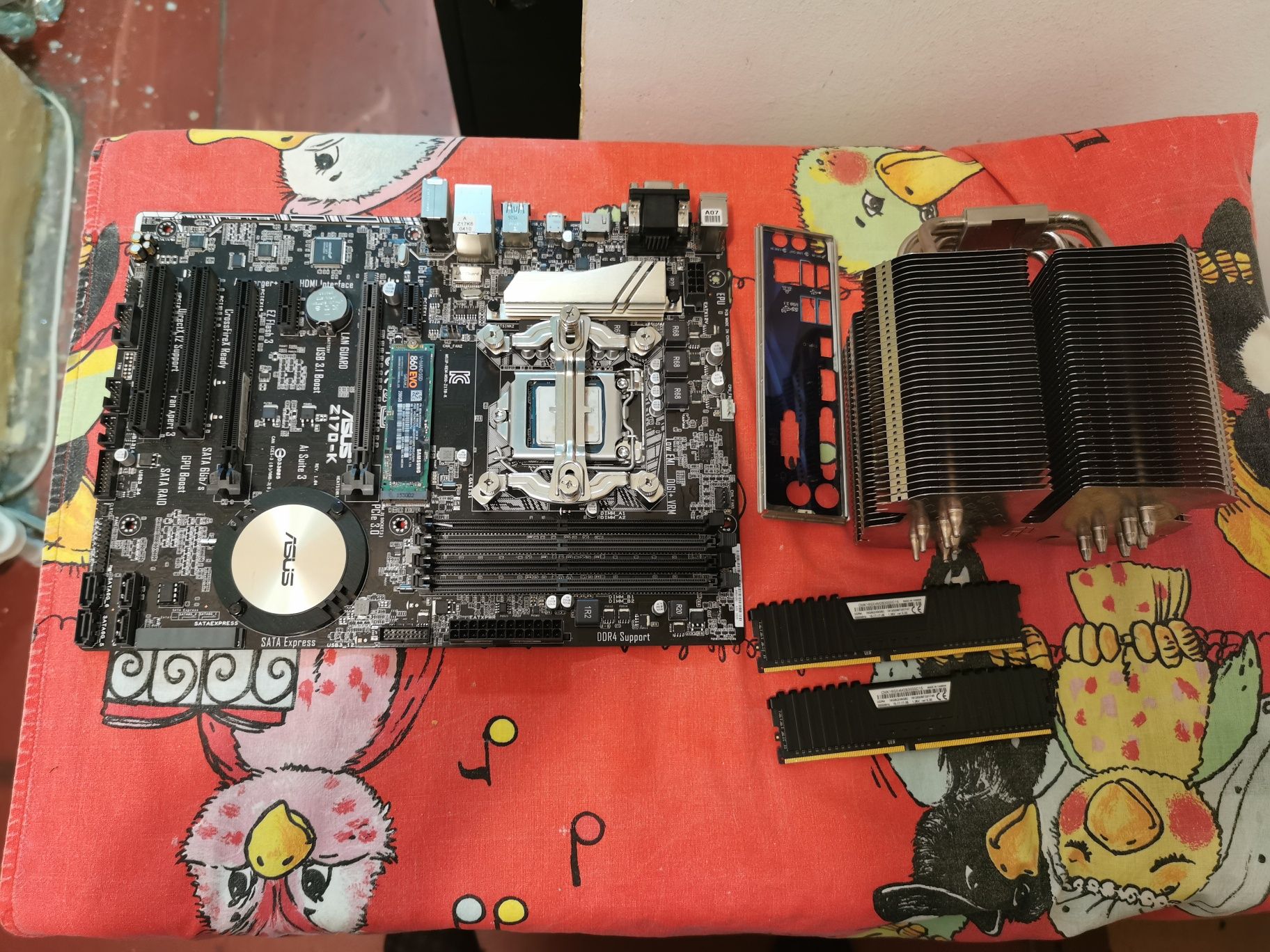 Kit intel l7 6700k placa rami și ssd m2