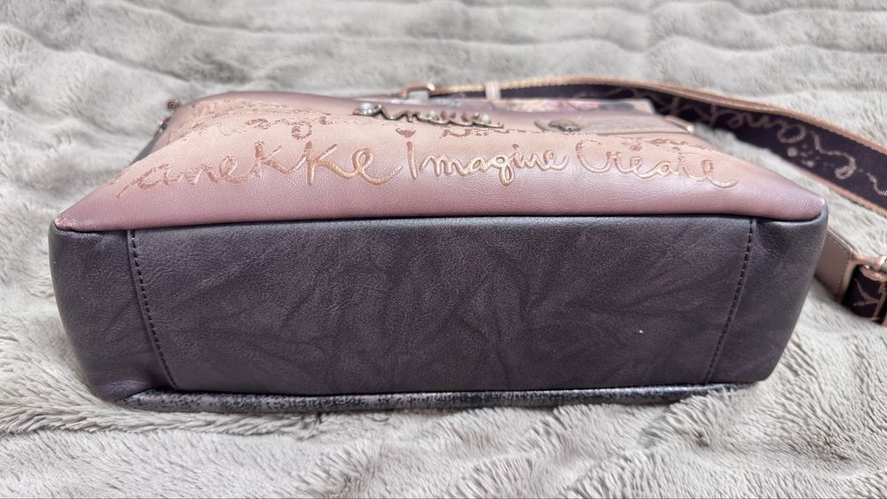 Чанта и портмоне Anekke