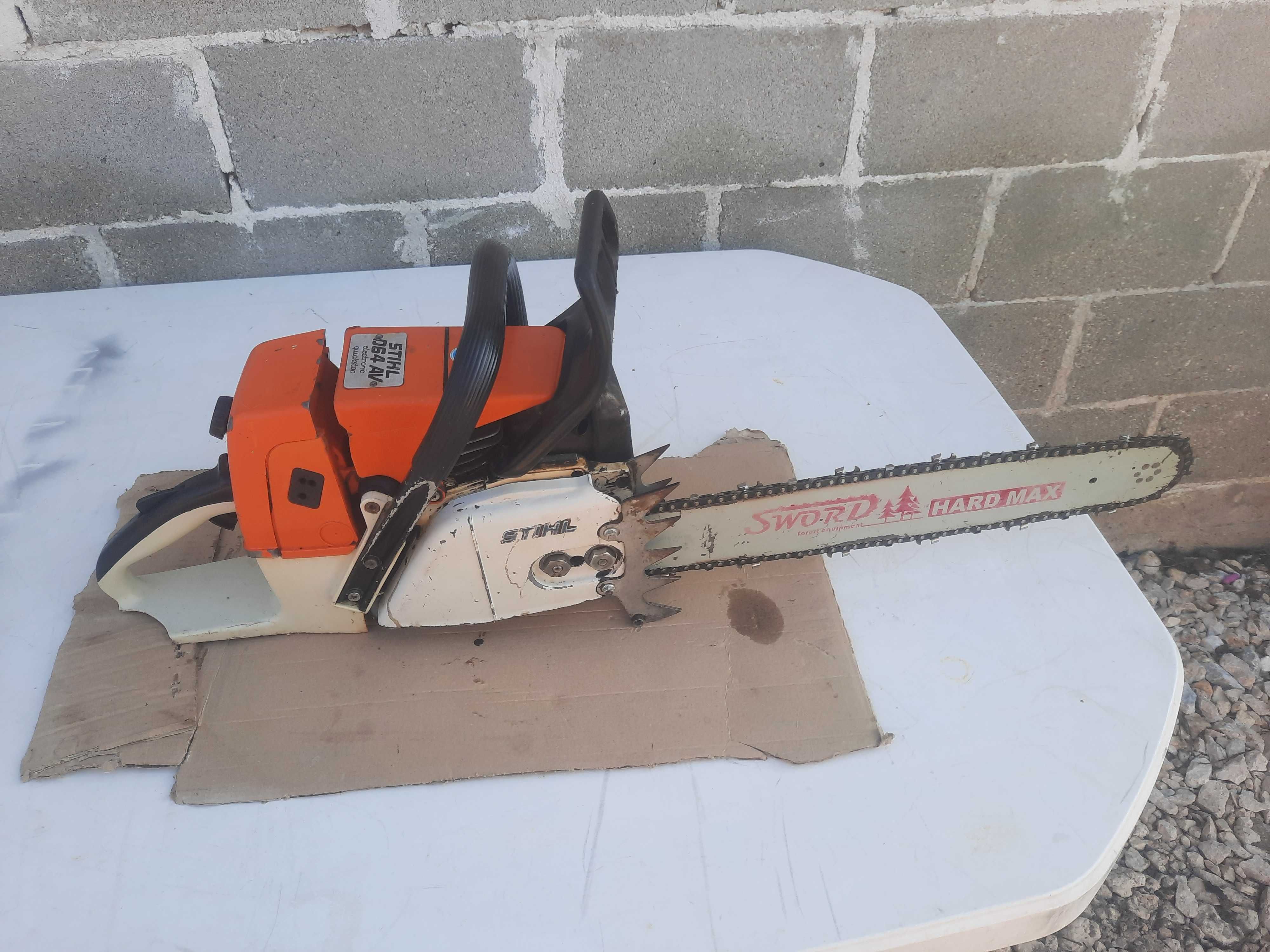 Резачка верижен трион STIHL 064 AV