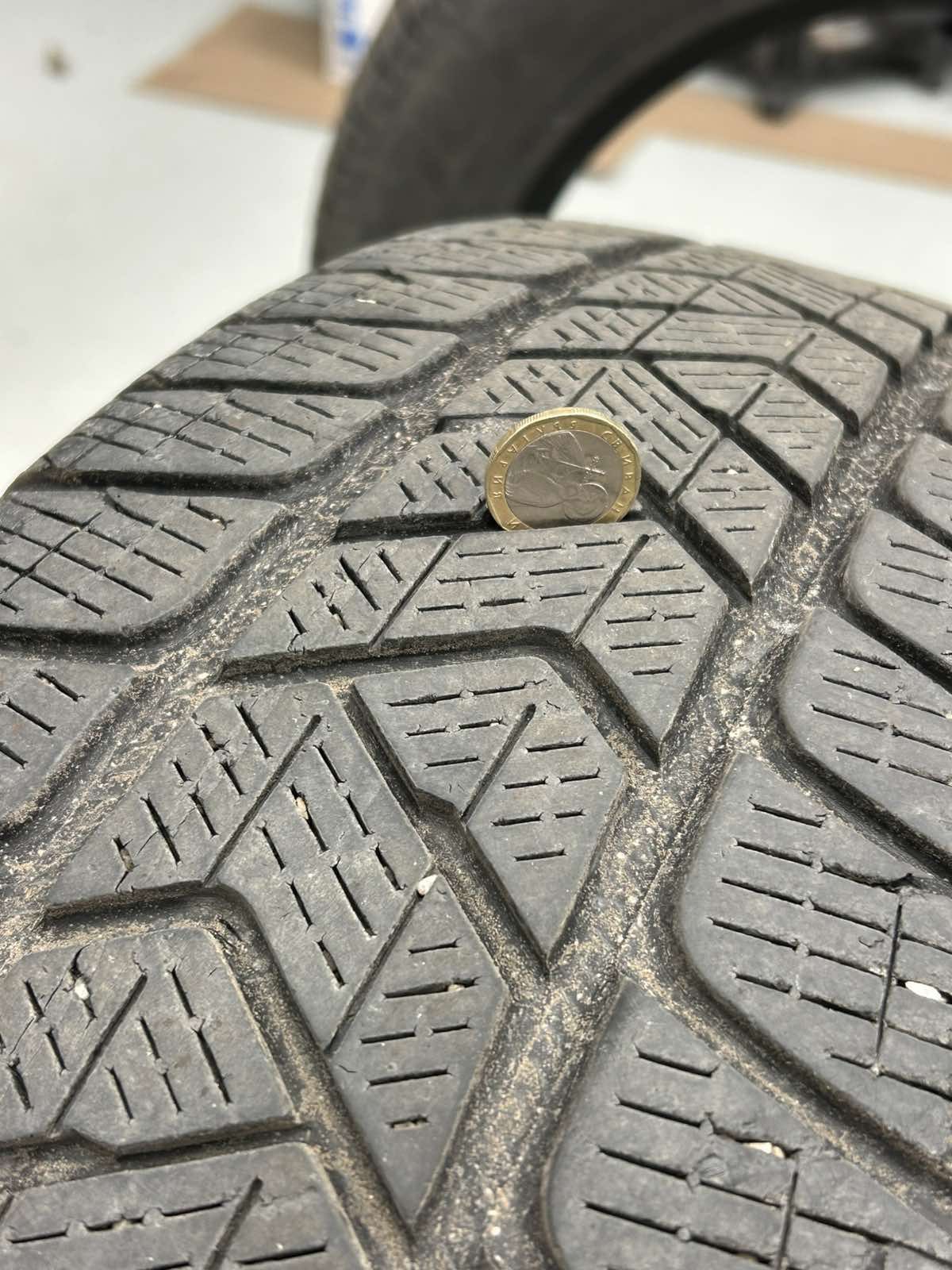 Зимни гуми Pirelli scorpion 225/60/17