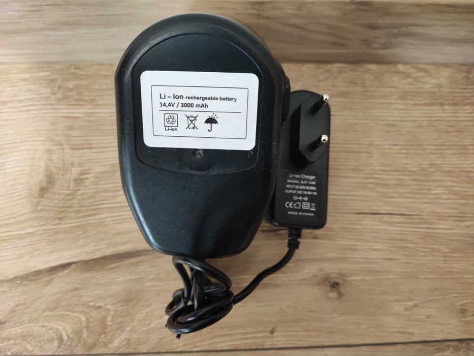 Li-Ion Baterie 14,4V (3Ah) cu încărcător pentru DeWalt