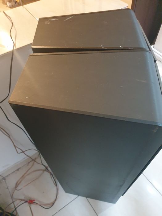 Vând boxe plus reciver