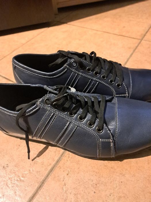 Чисто НОВИ С етикет! Различни Видове и Размери Дамски и Мъжки Обувки